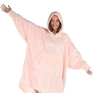 *NIB* THE Comfy Dream Wearable Cozy Pink Hooded Blanket Sweatshirt